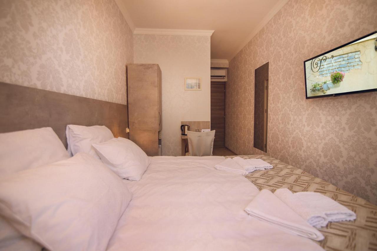 Hotel Kera Tiflis Exterior foto